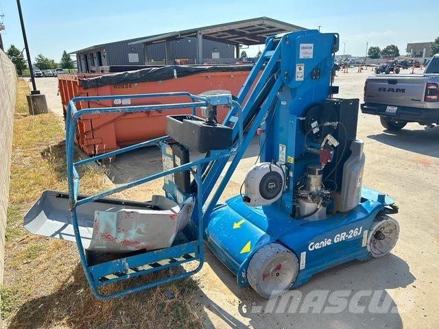 Genie GR-26J 垂直昇降型リフト