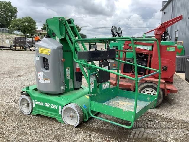 Genie GR26J 垂直昇降型リフト