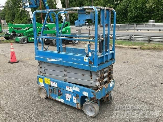 Genie GS-1930 シザースリフト