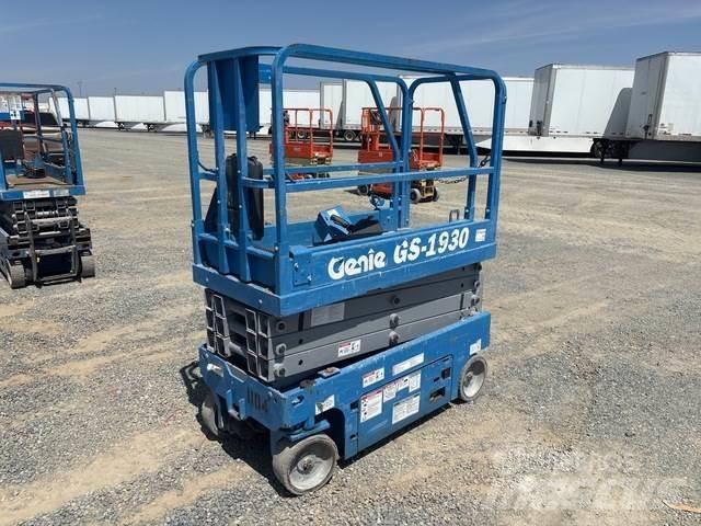 Genie GS-1930 シザースリフト