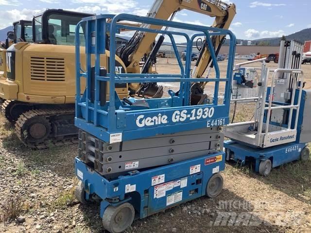 Genie GS-1930 シザースリフト