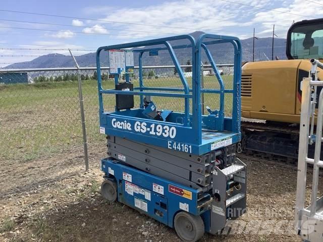 Genie GS-1930 シザースリフト