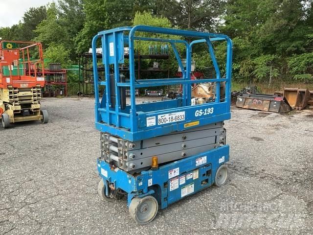 Genie GS-1930 シザースリフト
