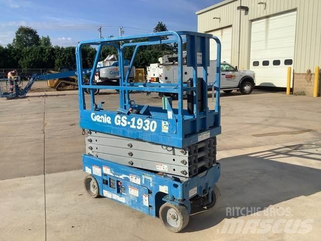 Genie GS-1930 シザースリフト