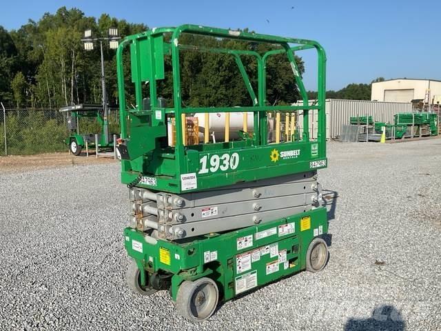 Genie GS-1930 シザースリフト