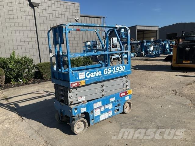 Genie GS-1930 シザースリフト