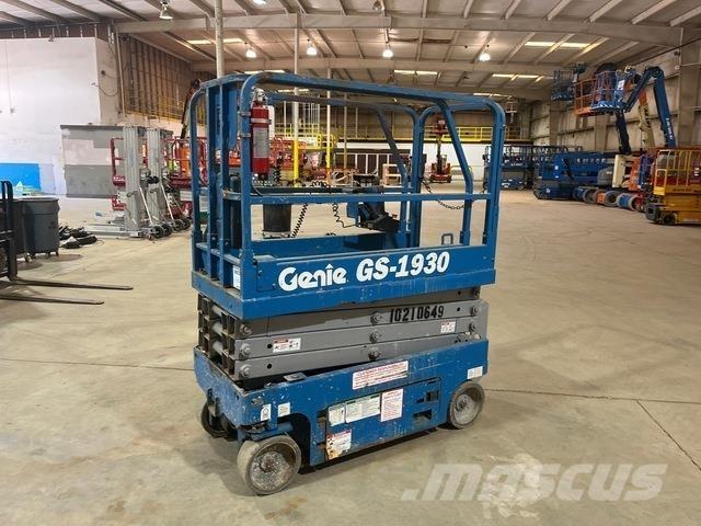 Genie GS-1930 シザースリフト