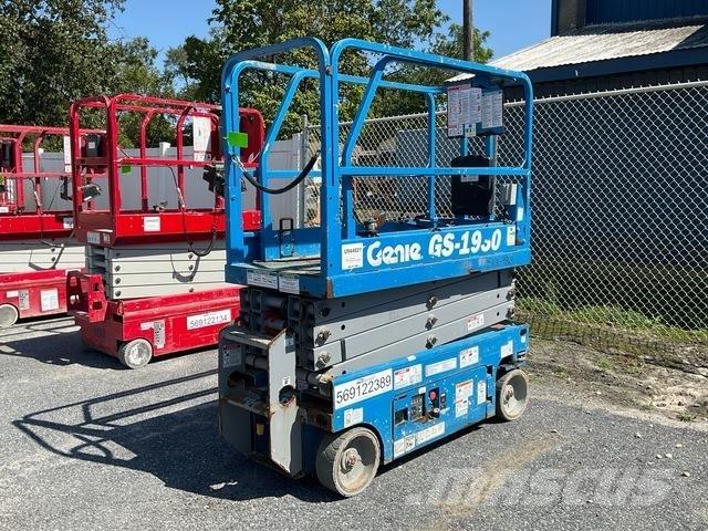 Genie GS-1930 シザースリフト