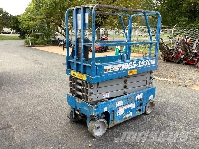 Genie GS-1930 シザースリフト