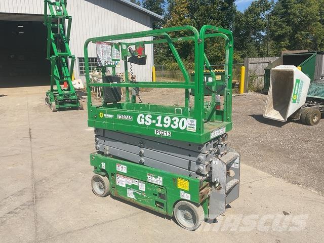 Genie GS-1930 シザースリフト