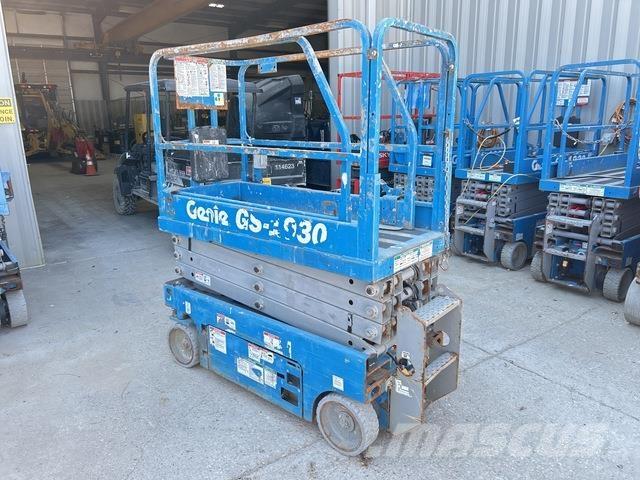 Genie GS-1930 シザースリフト