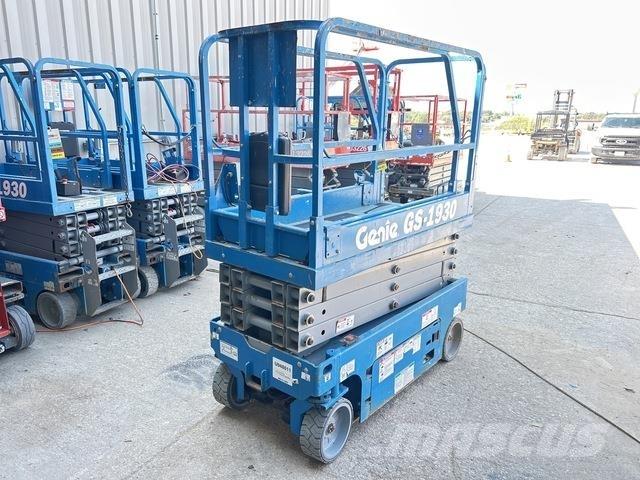Genie GS-1930 シザースリフト