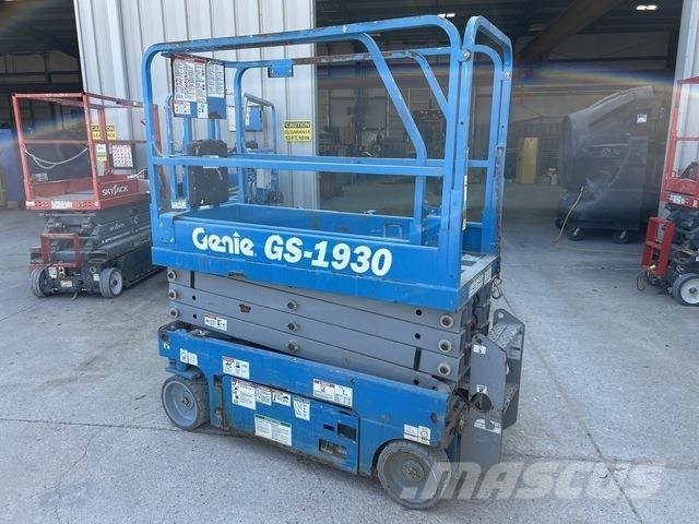 Genie GS-1930 シザースリフト
