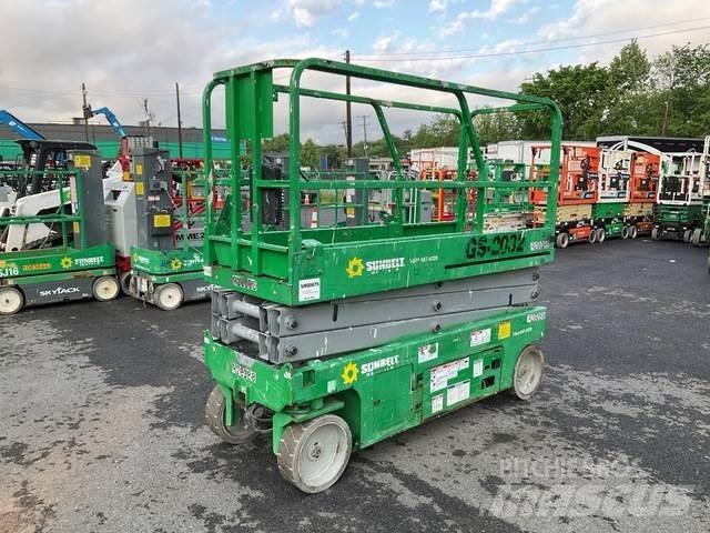 Genie GS-2032 シザースリフト