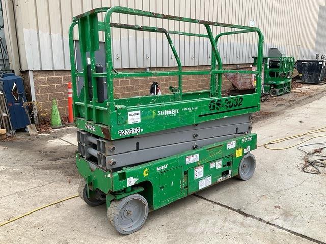 Genie GS-2032 シザースリフト