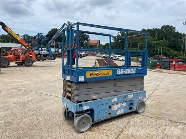 Genie GS-2632 シザースリフト