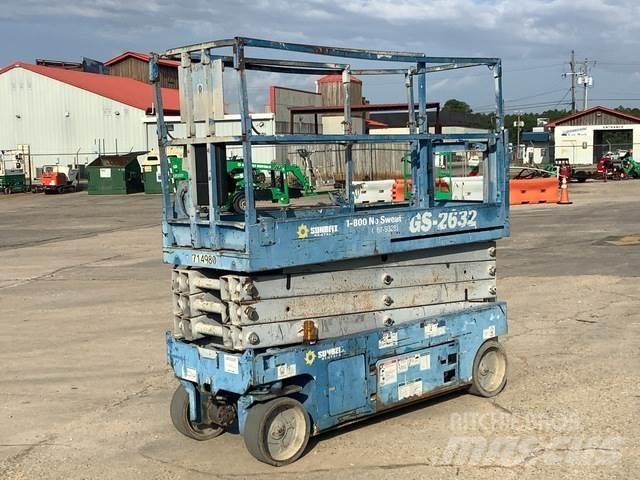 Genie GS-2632 シザースリフト