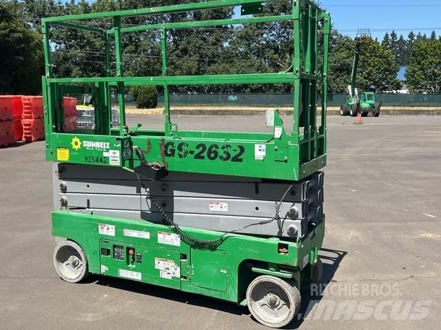 Genie GS-2632 シザースリフト