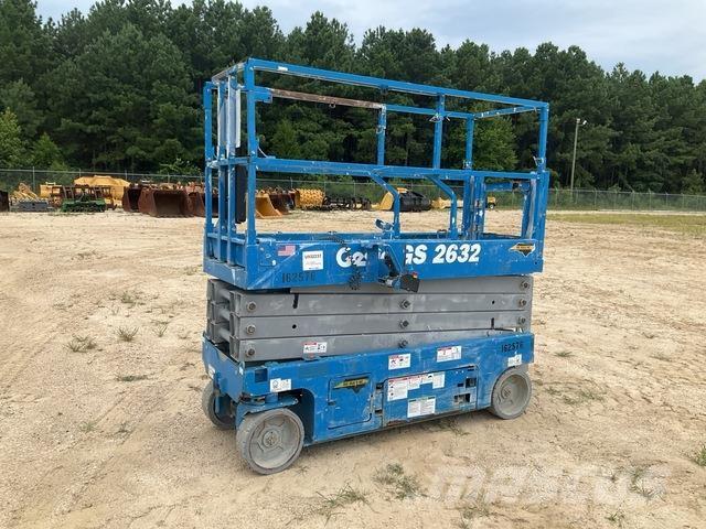 Genie GS-2632 シザースリフト