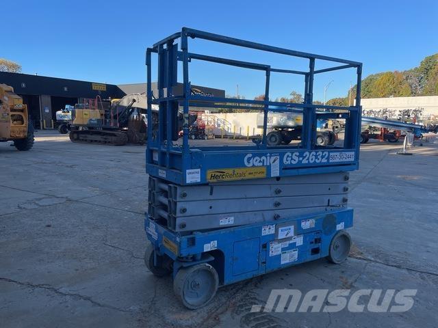 Genie GS-2632 シザースリフト