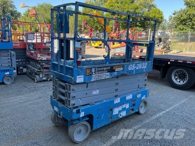 Genie GS-2632 シザースリフト