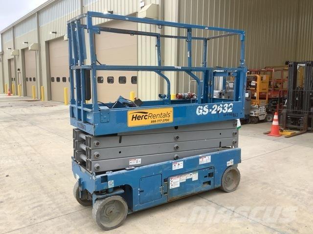 Genie GS-2632 シザースリフト