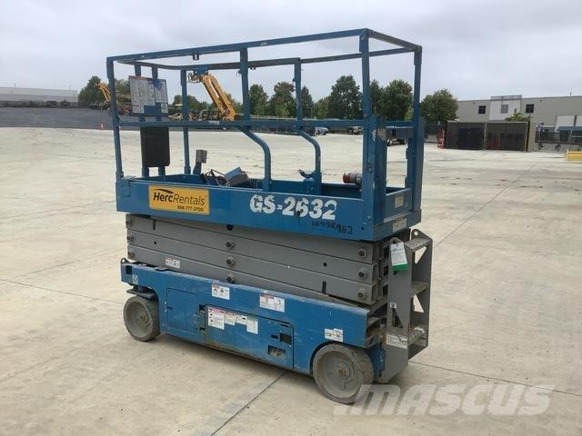 Genie GS-2632 シザースリフト