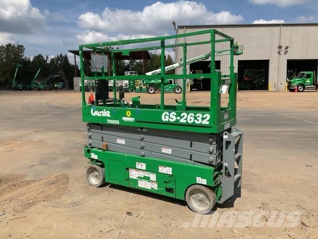 Genie GS-2632 シザースリフト