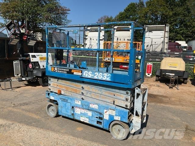 Genie GS-2632 シザースリフト