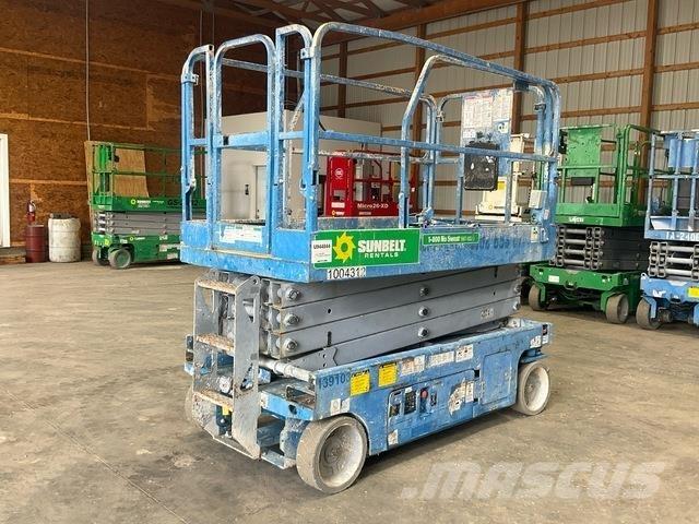 Genie GS-2646 シザースリフト