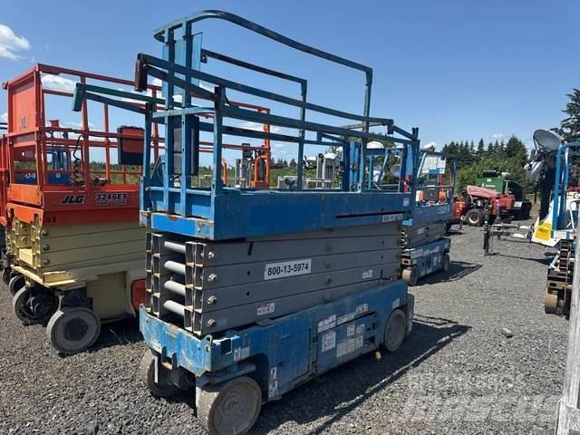 Genie GS-3232 シザースリフト