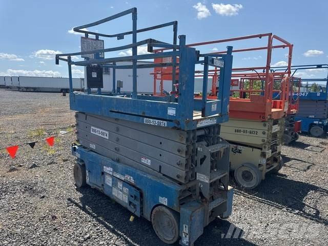 Genie GS-3232 シザースリフト