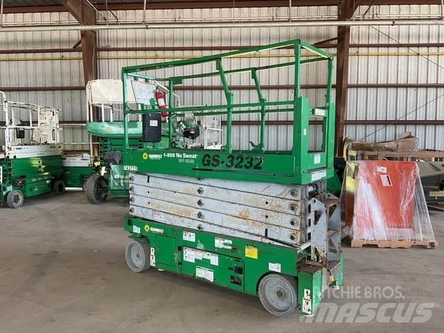 Genie GS-3232 シザースリフト