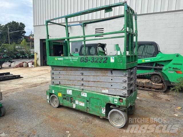 Genie GS-3232 シザースリフト