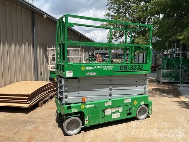 Genie GS-3232 シザースリフト