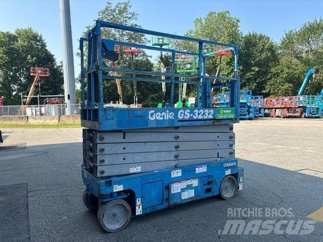 Genie GS-3232 シザースリフト