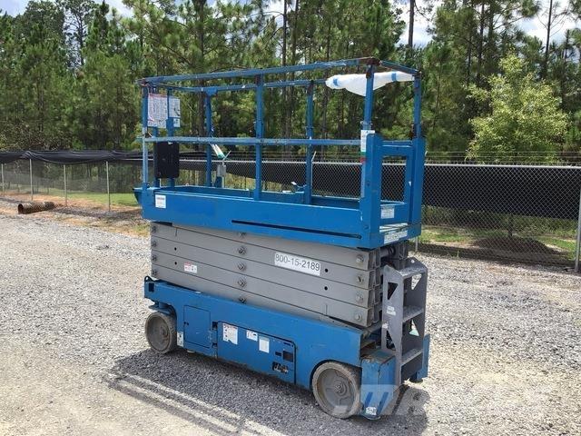 Genie GS-3232 シザースリフト