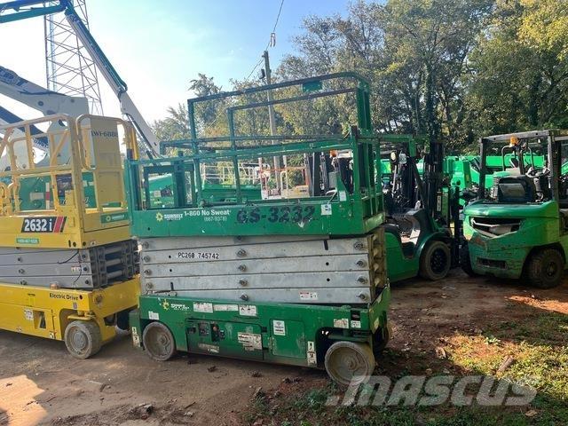 Genie GS-3232 シザースリフト