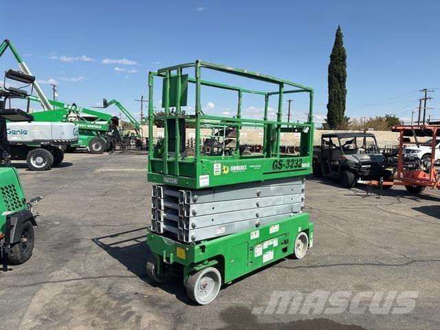 Genie GS-3232 シザースリフト