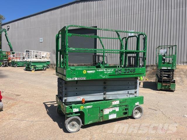 Genie GS-3246 シザースリフト