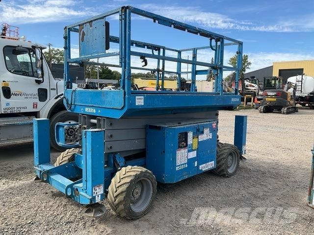 Genie GS-3369 シザースリフト