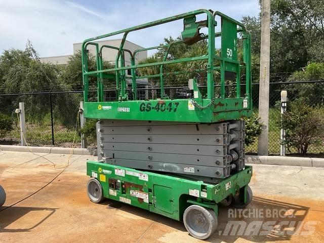 Genie GS-4047 シザースリフト