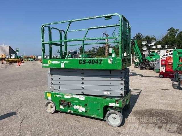 Genie GS-4047 シザースリフト