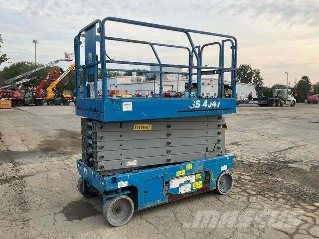 Genie GS-4047 シザースリフト