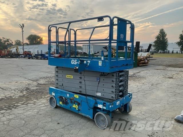 Genie GS-4047 シザースリフト