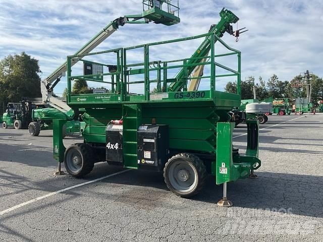 Genie GS-4390 シザースリフト