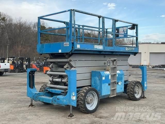 Genie GS-5390 シザースリフト