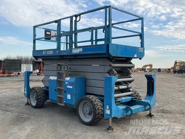 Genie GS-5390 シザースリフト