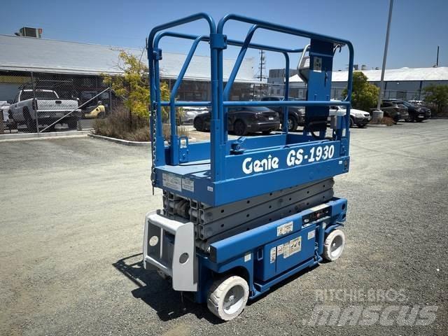Genie GS1930 シザースリフト