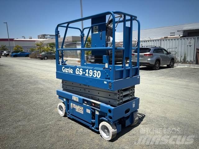 Genie GS1930 シザースリフト